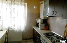 Apartament 1 camera, 36.4 mp utili, decomandat, zona strazii Bucuresti!