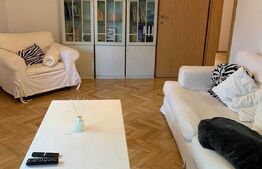 Apartament 4 camere, decomandat, 2 bai, 2 balcoane, 82 mp, zona UMF 