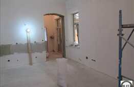 Apartament de vanzare cu 2 camere, 77 mp utili, zona Piata Mihai Viteazul!