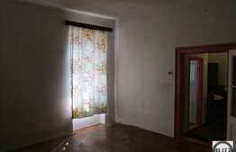 2 camere, 52 mp, semidecomandat, zona strazii Traian Mosoiu!