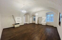 Birou, 72 mp, in inima Clujului, zona Piata Unirii