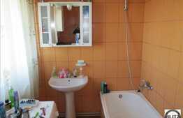 3 camere, semidecomandat, imobil nou, garaj, zona linistita! Mobilat si utilat!