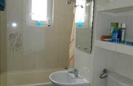 2 camere, 50 mp utili, decomandat, parcare, boxa la subsol zona strazii Donath!