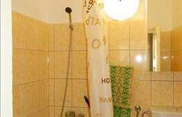 Apartament recent renovat cu 1 camera, 30 mp s loc de parcare si boxa depozitare