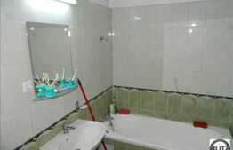 Vanzare apartament cu 3 camere, 86 mp + balcon, zona Piata Marasti