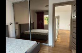 Apartament 3 camere, 100mp, lux, parcare, zona Pod Ira