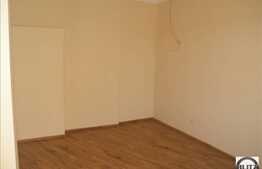 Apartament cu 3 camere de vanzare, zona Piata Unirii