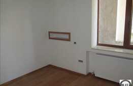 3 camere, 82 mp, decomandat, finisat modern, zona strazii Horea!