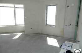 3 camere, etaj intermediar, semifinisat, zona pietei agro-alimentare!