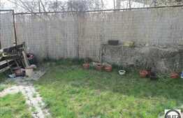 3 camere, 81 mp, 2 nivele, parcare, gradina 50 mp, zona strazii Maramuresuli!