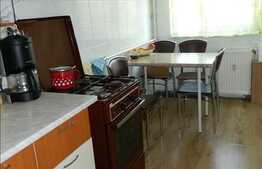 2 camere, 50 mp, decomandat, partial mobilat, zona strazii Parang!