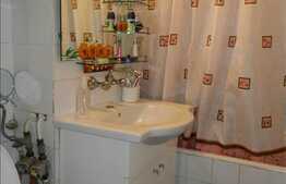 2 camere, 50 mp, decomandat, partial mobilat, zona strazii Parang!