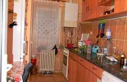 Apartament 3 camere, 58 mp utili, boxa la subsol, zona strazii Brates!