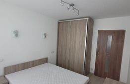 Apartament 3 camere, 61 mp, balcon, garaj, zona VIVO