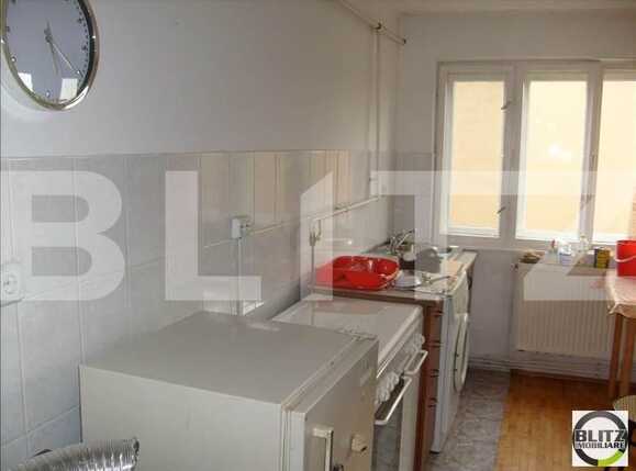Apartament de închiriat 4 camere Gruia - 1237AI | BLITZ Cluj-Napoca | Poza4