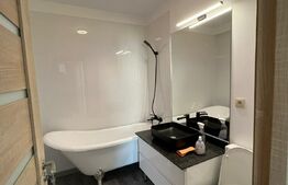 Apartament 3 camere, modern, 56 mp, parcare, zona Cetatii 