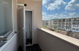 Apartament 3 camere, modern, 56 mp, parcare, zona Cetatii 