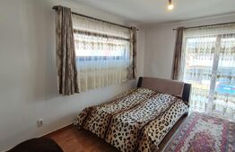 Apartament mobilat si utilat, 3 camere, gradina de 80 mp, zona Sub Cetate