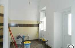 Apartament renovat, 2 camere, in zona Memorandumului