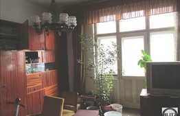 2 camere, 70 mp, balcon, boxa la subsol, garaj, zona Piata Mihai Viteazu!