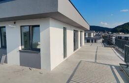 Penthouse de 3 camere, 74 mp, terasa 130 mp, garaj, la 5 minute de Vivo