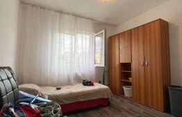 Apartament de 4 camere, 54 mp, etaj 4, zona Big