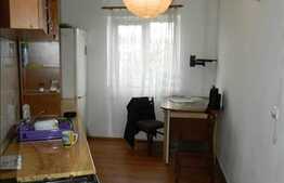 2 camere, decomandat, 51 mp, balcon, zona strazii Izlazului!