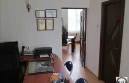 2 camere in vila, semidecomandat, 42 mp, complet mobilat, zona Centrala!