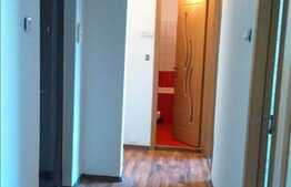 2 camere,  decomandat, balcon, renovat recent, zona strazii Ion Mester!