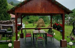 Casă și pensiune de vis în cadru pitoresc, 160mp, zona Moeciu de Sus