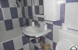 2 camere, 53 mp, decomandat, boxa la subsol, 2 balcoane, zona strazii Parang