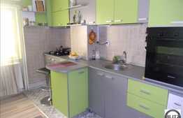 2 camere, 53 mp, decomandat, boxa la subsol, 2 balcoane, zona strazii Parang