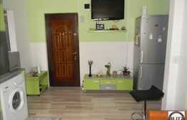 2 camere, 53 mp, decomandat, boxa la subsol, 2 balcoane, zona strazii Parang