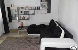 2 camere, 53 mp, decomandat, boxa la subsol, 2 balcoane, zona strazii Parang