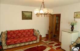 Vanzare apartament 4 camere cu 2 balcoane si loc de parcare, zona Piata Marasti