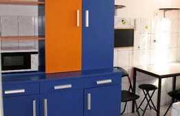 De inchiriat 2 camere, 50 mp utili, decomandat, zona strazii Ady Endre!