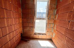 Spatiu comercial, 223 mp, posibilitate compartimentare, 7 parcari, zona Cetatii 