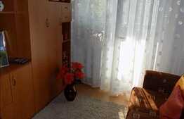 4 camere, 76 mp, decomandat, mobilat, boxa, zona Calea Floresti!