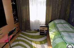 4 camere, 76 mp, decomandat, mobilat, boxa, zona Calea Floresti!