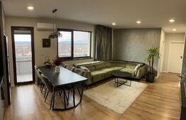 Apartament lux 3 camere, 73 mp, 2 parcari subterane, boxa, zona Sub Cetate