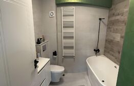 Apartament lux 3 camere, 73 mp, 2 parcari subterane, boxa, zona Sub Cetate