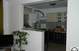 Apartament decomandat, 2 camere, 58 mp, zona POLUS, 30 mp GRADINA!