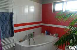 3 camere, 55 mp, parcare, boxa la subsol, imobil nou, zona strazii Borhanciului