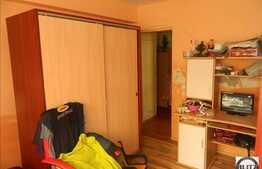 2 camere, 54 mp utili la demisol, in zona Florilor