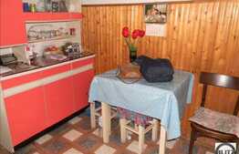 De vanzare apartament 2 camere, 50 mp utili, decomandat, zona Calea Floresti!