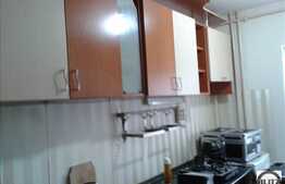 Vanzare apartament 2 camere, 45 mp utili, balcon, zona strazii Godeanu