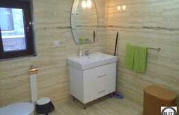 Apartament de vanzare 2 camere, 56 mp utili, semineu, zona strazii G.V. Bibescu!