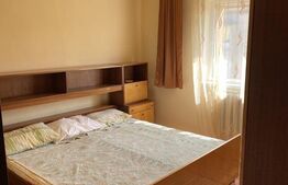 Apartament 3 camere, 70mp, decomandat, posibilitate parcare,  zona Profi