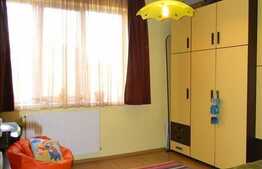 De vanzare 3 camere, 54 mp utili, optional parcare, zona Calea Baciului!