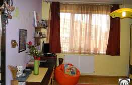 De vanzare 3 camere, 54 mp utili, optional parcare, zona Calea Baciului!